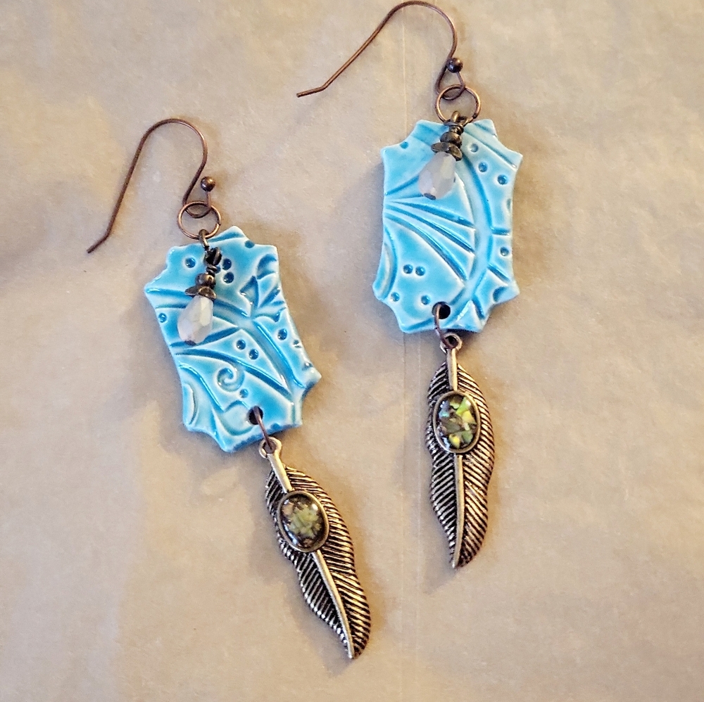 NWT Blue Honey Jewelry Artisan Pottery Feather Earrings